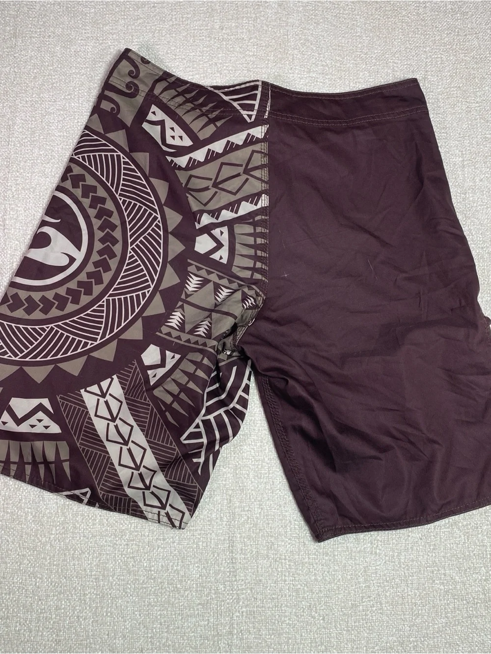 Honolua Unlimited Series Men’s Board Shorts 32 Brown Tribal Print Surf Swim